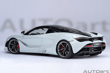 Indlæs billede til gallerivisning McLAREN 720S 2017 SILICA WHITE 1:18