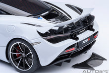 Indlæs billede til gallerivisning McLAREN 720S 2017 SILICA WHITE