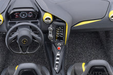 Indlæs billede til gallerivisning 1/18 McLaren 720S, volcano yellow 1:18