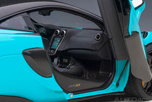 Indlæs billede til gallerivisning McLaren 600LT, light blue 1:18