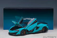 Indlæs billede til gallerivisning McLaren 600LT, light blue 1:18