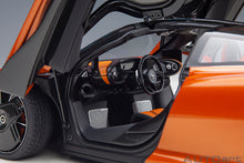 Indlæs billede til gallerivisning McLAREN SPEEDTAIL 2020 VOLCANO ORANGE 1:18