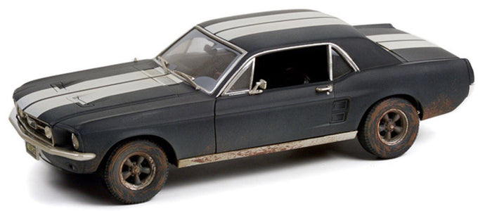 Ford MUSTANG COUPE 1967 - CREED II 2018 ADONIS CREED'S mat sort/hvid 1:18