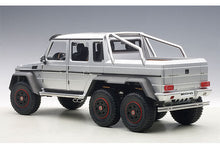 Indlæs billede til gallerivisning 1/18 2013 Mercedes Benz G63 AMG 6x6, silver 1:18