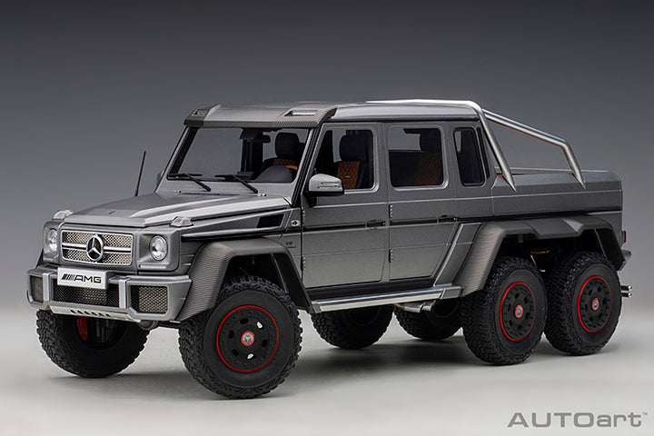 1/18 Mercedes Benz G63 AMG 6x6, designo platinum magno 1:18