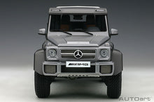 Indlæs billede til gallerivisning 1/18 Mercedes Benz G63 AMG 6x6, designo platinum magno 1:18