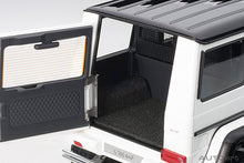 Indlæs billede til gallerivisning MERCEDES BENZ G-CLASS G500 4X4 2 2015 WHITE 1:18
