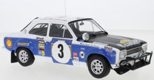 Indlæs billede til gallerivisning FORD ENGLAND ESCORT MKI RS 1600 (night version) N 3 RALLY SAFARI 1973 V.PRESTON - B.SMITH WHITE BLUE BLACK 1:18