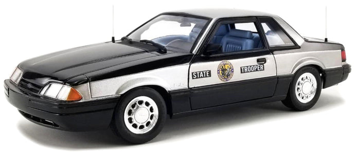 FORD USA MUSTANG 5.0L SSP POLICE NORTH CAROLINA HIGHWAY PATROL STATE TROOPER 1993 SILVER BLACK 1:18