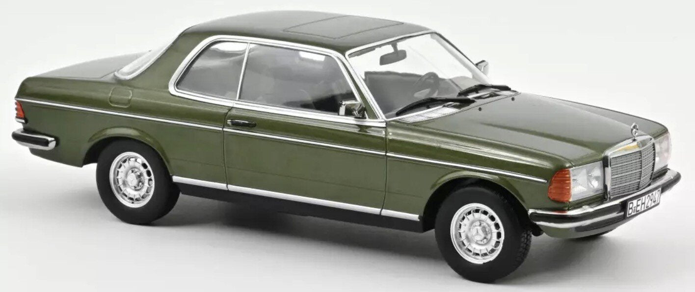 Mercedes Benz 280 CE COUPE 1980 grøn metallic 1:18