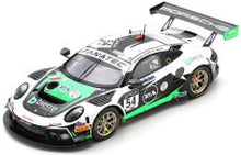 Indlæs billede til gallerivisning Porsche 911 GT3 R #54 BACHLER/ENGELHART/CAIROLI 24H SPA 2021 hvid/sort/grøn 1:43