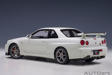 Indlæs billede til gallerivisning NISSAN SKYLINE GT-R (R34) V-SPEC II 2001 WHITE PEARL