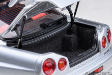 Indlæs billede til gallerivisning 1/18 2005 Nissan Skyline GT-R (R34) Z-Tune, silver 1:18