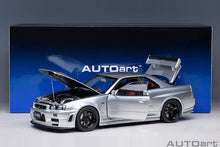 Indlæs billede til gallerivisning 1/18 2005 Nissan Skyline GT-R (R34) Z-Tune, silver 1:18