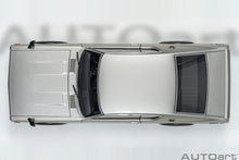 Indlæs billede til gallerivisning 1/18 Nissan Skyline 2000 GT-R (KPGC110) Tune, silver 1:18
