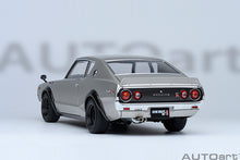 Indlæs billede til gallerivisning 1/18 Nissan Skyline 2000 GT-R (KPGC110) Tune, silver 1:18