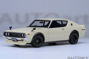 NISSAN SKYLINE 2000 GT-R (KPGC110) COUPE 1973 WHITE 1:18
