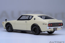 Indlæs billede til gallerivisning NISSAN SKYLINE 2000 GT-R (KPGC110) COUPE 1973 WHITE 1:18