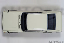 Indlæs billede til gallerivisning NISSAN SKYLINE 2000 GT-R (KPGC110) COUPE 1973 WHITE 1:18