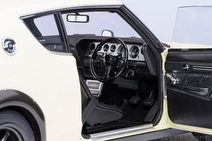 NISSAN SKYLINE 2000 GT-R (KPGC110) COUPE 1973 WHITE 1:18