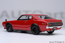Indlæs billede til gallerivisning 1/18 Nissan Skyline 2000 GT-R (KPGC110) Tuned, red 1:18