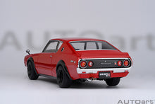 Indlæs billede til gallerivisning 1/18 Nissan Skyline 2000 GT-R (KPGC110) Tuned, red 1:18