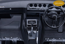 Indlæs billede til gallerivisning NISSAN SKYLINE 2000 GT-R (KPGC110) TUNED VERSION COUPE 1973 WHITE BLACK 1:18