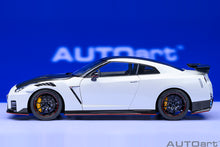 Indlæs billede til gallerivisning NISSAN GT-R (R35) NISMO SPECIAL EDITION 2022 WHITE 1:18