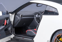 Indlæs billede til gallerivisning NISSAN GT-R (R35) NISMO SPECIAL EDITION 2022 WHITE 1:18