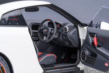 Indlæs billede til gallerivisning NISSAN GT-R (R35) NISMO SPECIAL EDITION 2022 WHITE 1:18