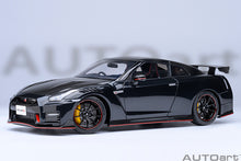 Indlæs billede til gallerivisning 1/18 2022 Nissan Skyline GT-R (R35) Nismo, Special Edition, meteor flake black pearl 1:18