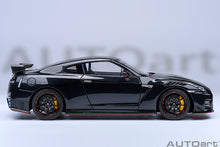 Indlæs billede til gallerivisning 1/18 2022 Nissan Skyline GT-R (R35) Nismo, Special Edition, meteor flake black pearl 1:18