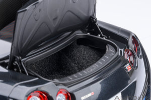1/18 2022 Nissan Skyline GT-R (R35) Nismo, Special Edition, meteor flake black pearl 1:18