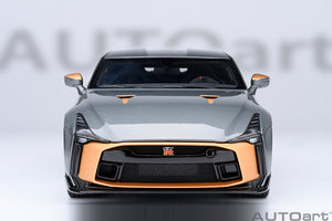 1/18 Nissan Skyline GT-R (R50) by Italdesign, silver/gold 1:18