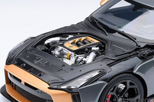 1/18 Nissan Skyline GT-R (R50) by Italdesign, silver/gold 1:18