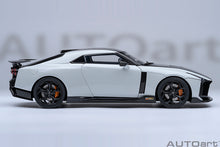 Indlæs billede til gallerivisning NISSAN GT-R50 BY ITALDESIGN 2021 WHITE MET BLACK 1:18