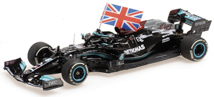 MERCEDES GP F1 W12 MERCEDES M12 EQ POWER+ TEAM AMG PETRONAS MOTORSPORT FORMULA ONE N 44 WINNER BRITISH SILVERSTONE GP WITH FLAG 2021 LEWIS HAMILTON BLACK GREEN 1:43