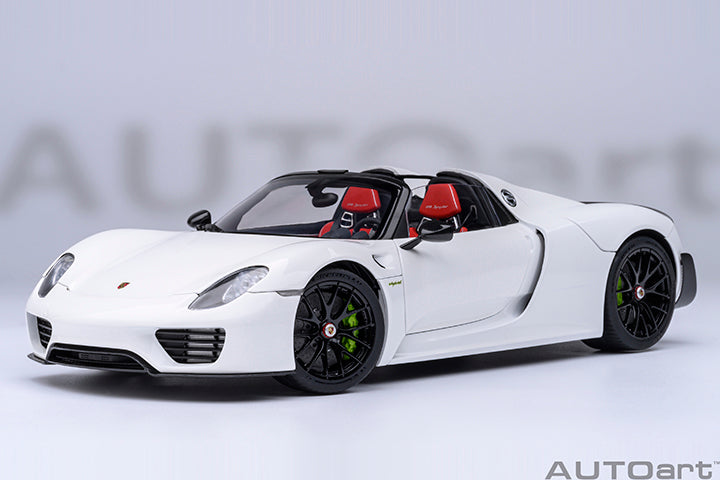 PORSCHE 918 SPYDER WEISSACH PACKAGE 2013 WHITE 1:18