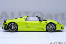 Indlæs billede til gallerivisning PORSCHE 918 SPYDER WEISSACH PACKAGE 2013 ACIDE GREEN 1:18