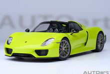 Indlæs billede til gallerivisning PORSCHE 918 SPYDER WEISSACH PACKAGE 2013 ACIDE GREEN