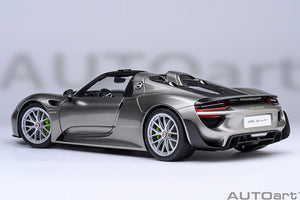 PORSCHE 918 SPYDER WEISSACH PACKAGE 2013 LIQUID SILVER MET