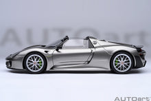 Indlæs billede til gallerivisning PORSCHE 918 SPYDER WEISSACH PACKAGE 2013 LIQUID SILVER MET