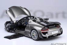 Indlæs billede til gallerivisning PORSCHE 918 SPYDER WEISSACH PACKAGE 2013 LIQUID SILVER MET