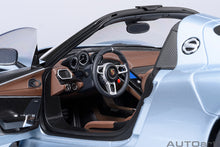 Indlæs billede til gallerivisning PORSCHE 918 SPYDER WEISSACH PACKAGE 2013 LIQUID CHROME BLUE MET