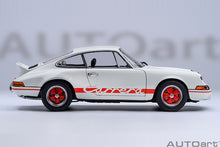 Indlæs billede til gallerivisning 1/18 Porsche 911 Carerra 2.7 RS, Grandprix white with red stripes 1:18