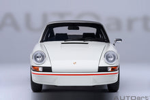Indlæs billede til gallerivisning 1/18 Porsche 911 Carerra 2.7 RS, Grandprix white with red stripes 1:18