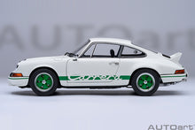 Indlæs billede til gallerivisning 1/18 Porsche 911 Carerra 2.7 RS, Grandprix white with green stripes 1:18