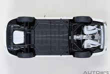 Indlæs billede til gallerivisning PORSCHE 911 CARRERA RS 2.7 COUPE 1973 WHITE GREEN 1:18