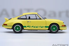 Indlæs billede til gallerivisning 1/18 Porsche 911 Carerra 2.7 RS, Light yellow with green stripes 1:18
