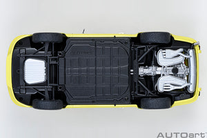 1/18 Porsche 911 Carerra 2.7 RS, Light yellow with green stripes 1:18